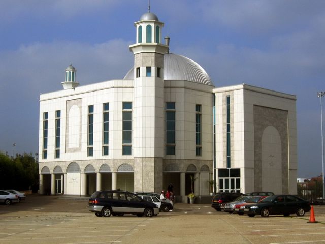 UK London Baitul Futuh.jpg